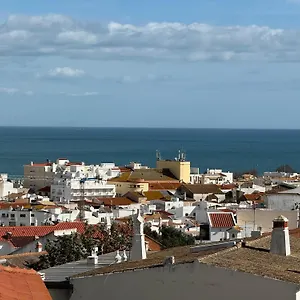 With A And Ocean View Apartamento