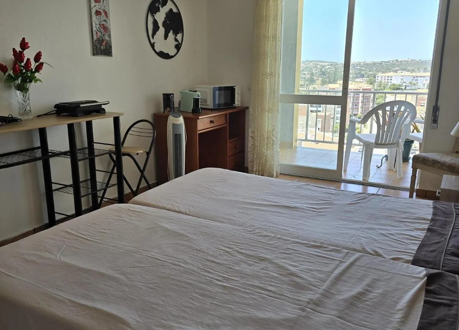 Guest House Marreiros contacts